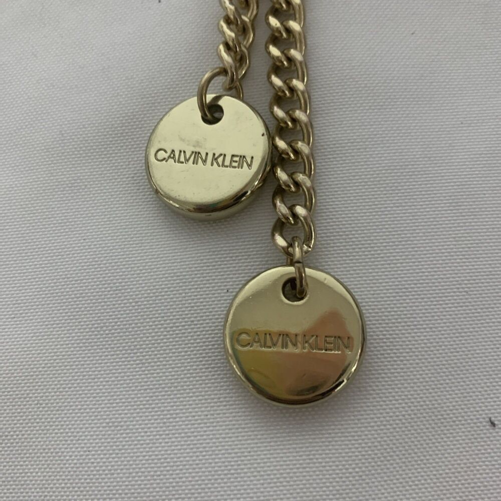 CALVIN KLEIN Goldtone Metal Logo Charms on Chain Purse Clip. E 404 - Picture 6 of 7